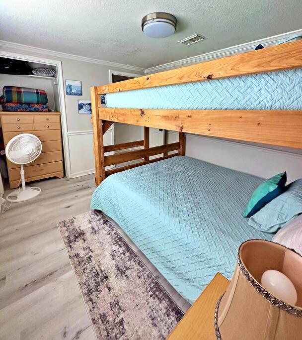 Apollo'S Escape: Your Serene Oceanfront Retreat Surfside Beach Bagian luar foto